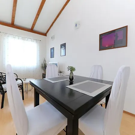 Puntamika Apartment