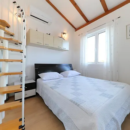 Apartment Puntamika
